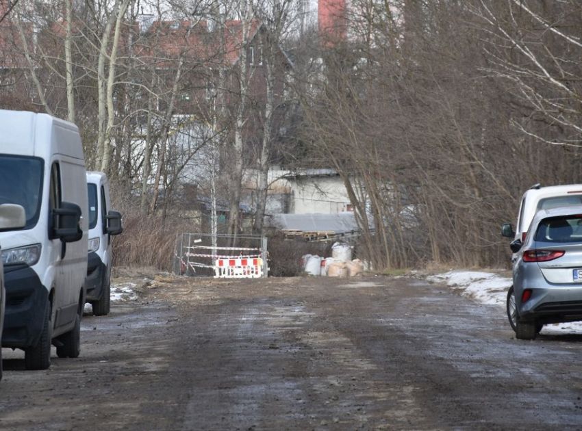 Czka nas Paraliż drogowy w Siemianowicach. Analiza sytuacji 6 Paraliż drogowy w Siemianowicach i prawdziwa próba cierpliwości...- droga do walcowni cognor 1